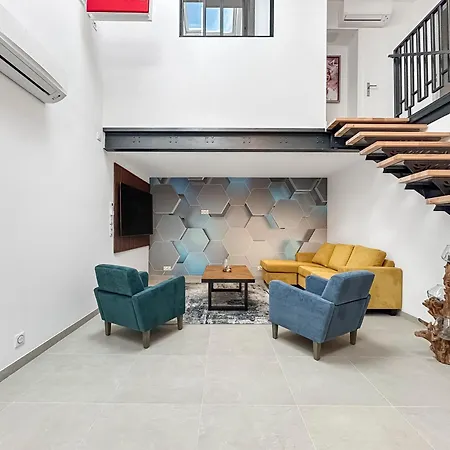 Le Loft Du Canal De Rompsay 度假居 拉罗歇尔